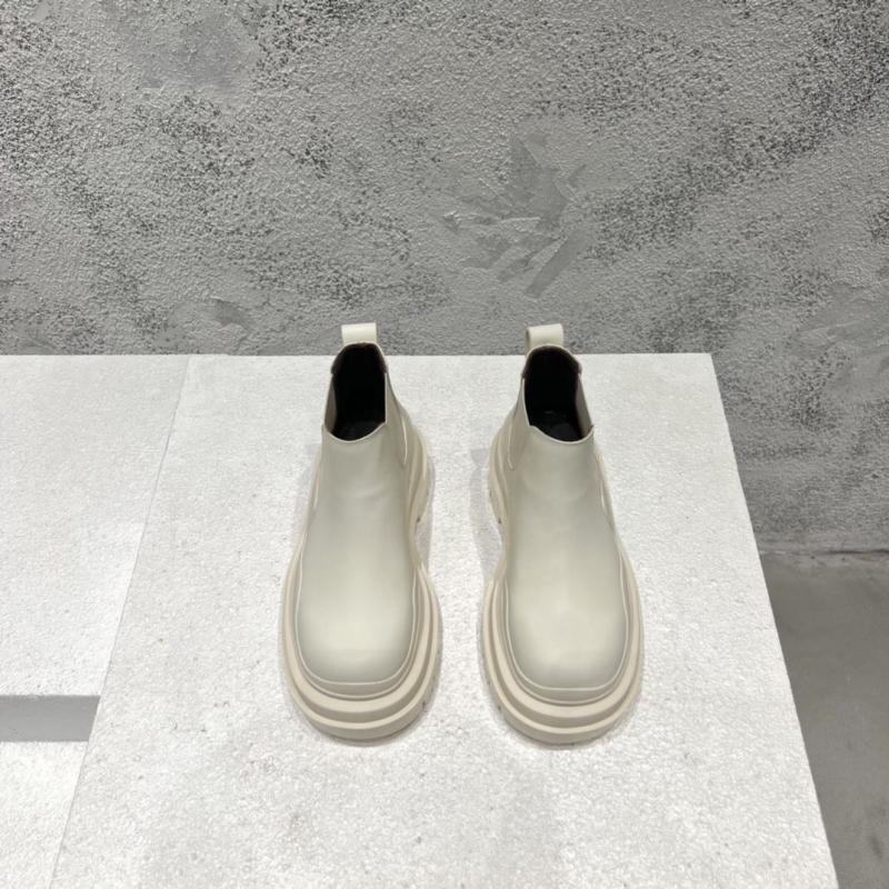 bo*te*ga Ve*ne*ta boots